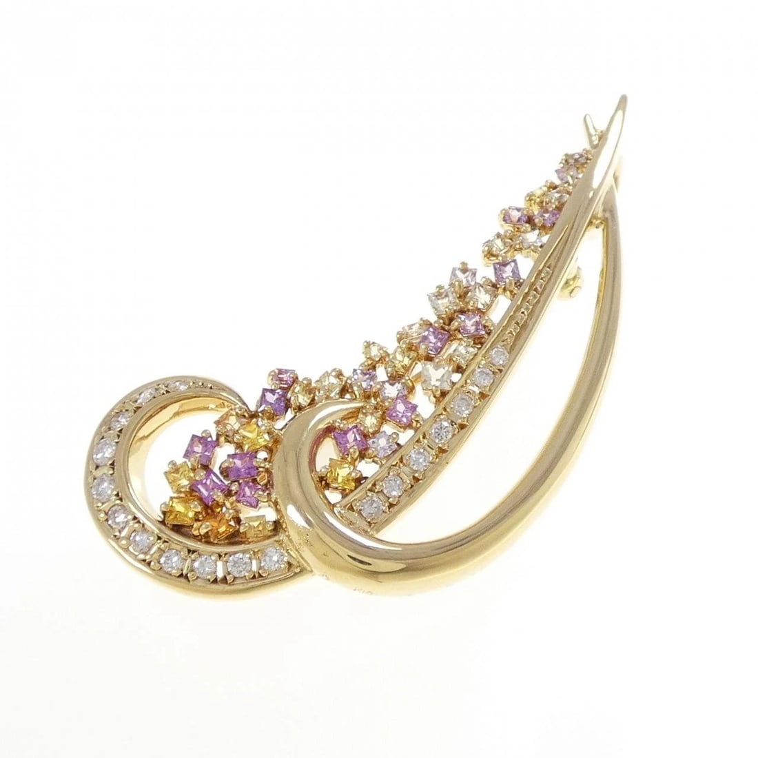K18YG SAPPHIRE BROOCH: K18YG Sapphire Brooch Brand: Unbranded Type/Style: Sapphire Pendant/Brooch Material: 18K Yellow Gold, Main Stone/Creation Sapphire Secondary Stone Diamond Color: Yellow Gold Size: Approx. length x