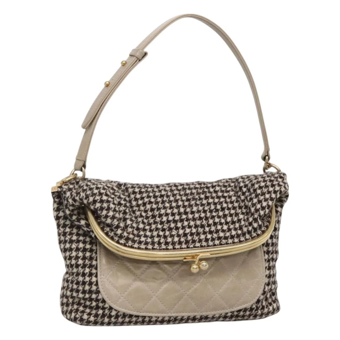 CHANEL MATELASSE SHOULDER BAG WOOL GRAY: CHANEL Matelasse Shoulder Bag Wool Gray Brand: CHANEL Type/Style: Shoulder Bag Material: Wool Color: Gray/Gold Size: Size(Inch) W10.6 x H6.7 x D2.4inch(Approx) Accessories: None Accessorie