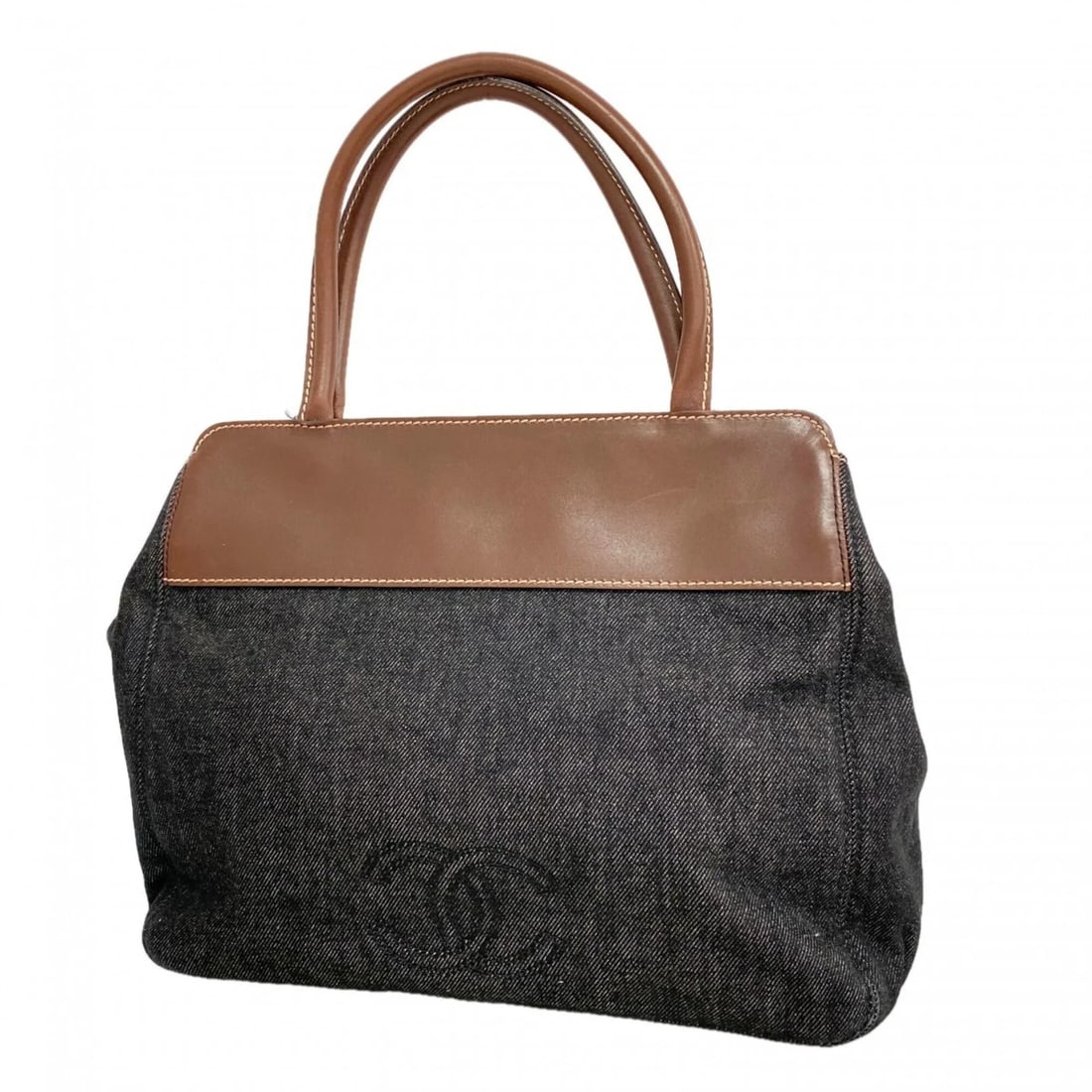 CHANEL TOTE BAG, DENIM, BROWN, BLACK,: Chanel tote bag, denim, brown, black, Brand: Chanel Type/Style: Tote bag Material: Denim Color: Black,Brown Size: (HxWxD)27cm x 29.5cm x 10.5cm / 10.62'' x 11.61'' x 4.13'' Accessories: None <