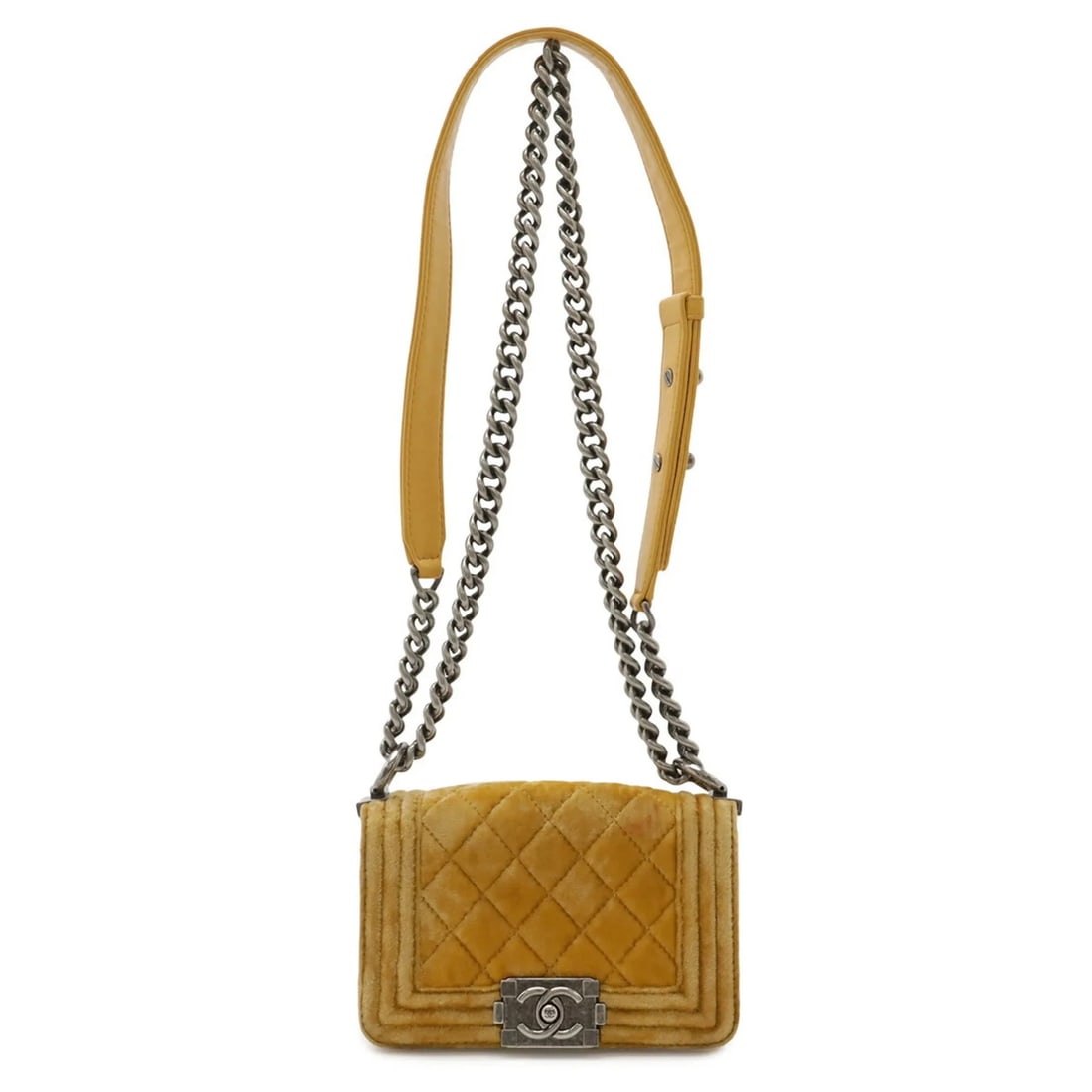 CHANEL BOY MATELASSE COCO MARK CHAIN SHOULDER BAG POCHETTE: CHANEL Boy Matelasse Coco Mark Chain Shoulder Bag Pochette Brand: Chanel Type/Style: Pochette, Shoulder bag Material: Velvet Color: Yellow Size: (HxWxD)11cm x 15cm x 5.5cm / 4.33'' x 5.9'' x 2.16''