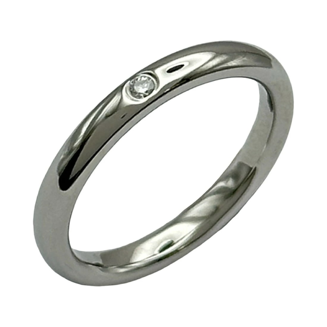 TIFFANY & CO. STACKING BAND RING DIAMOND JEWELRY: Tiffany & Co. Stacking Band Ring Diamond Jewelry Brand: Tiffany & Co. Type/Style: Ring Material: Pt950 Color: PT Size: 5 US Accessories: None Accessories Notice: When purchasing pre-owned