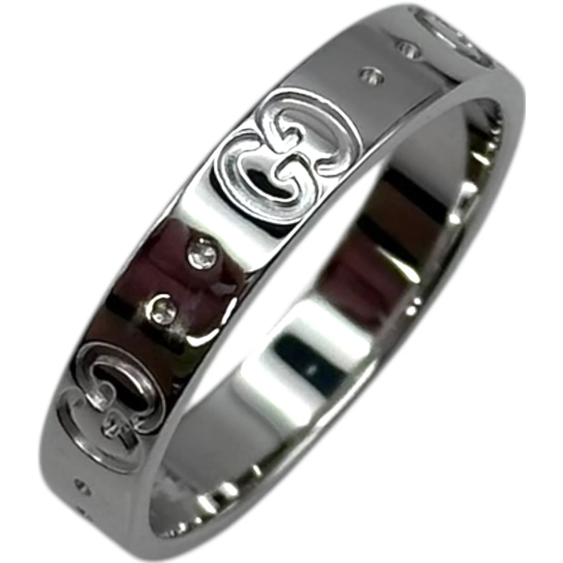 GUCCI ICON RING WHITE GOLD 18K JEWELRY: Gucci Icon Ring White Gold 18K Jewelry Brand: Gucci Type/Style: Ring Material: K18 WG Color: WG Size: 6.5 US Accessories: None Accessories Notice: When purchasing pre-owned goods, please r