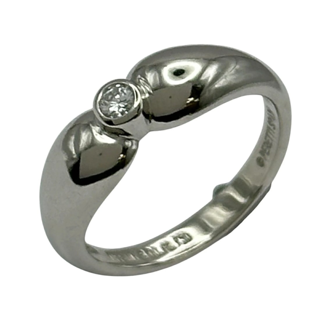 TIFFANY & CO. W TEARDROP RING PLATINUM PT950 JEWELRY: Tiffany & Co. W Teardrop Ring Platinum Pt950 Jewelry Brand: Tiffany & Co. Type/Style: Ring Material: Pt950 Color: PT Size: 5 US Accessories: None Accessories Notice: When purchasing pre-ow