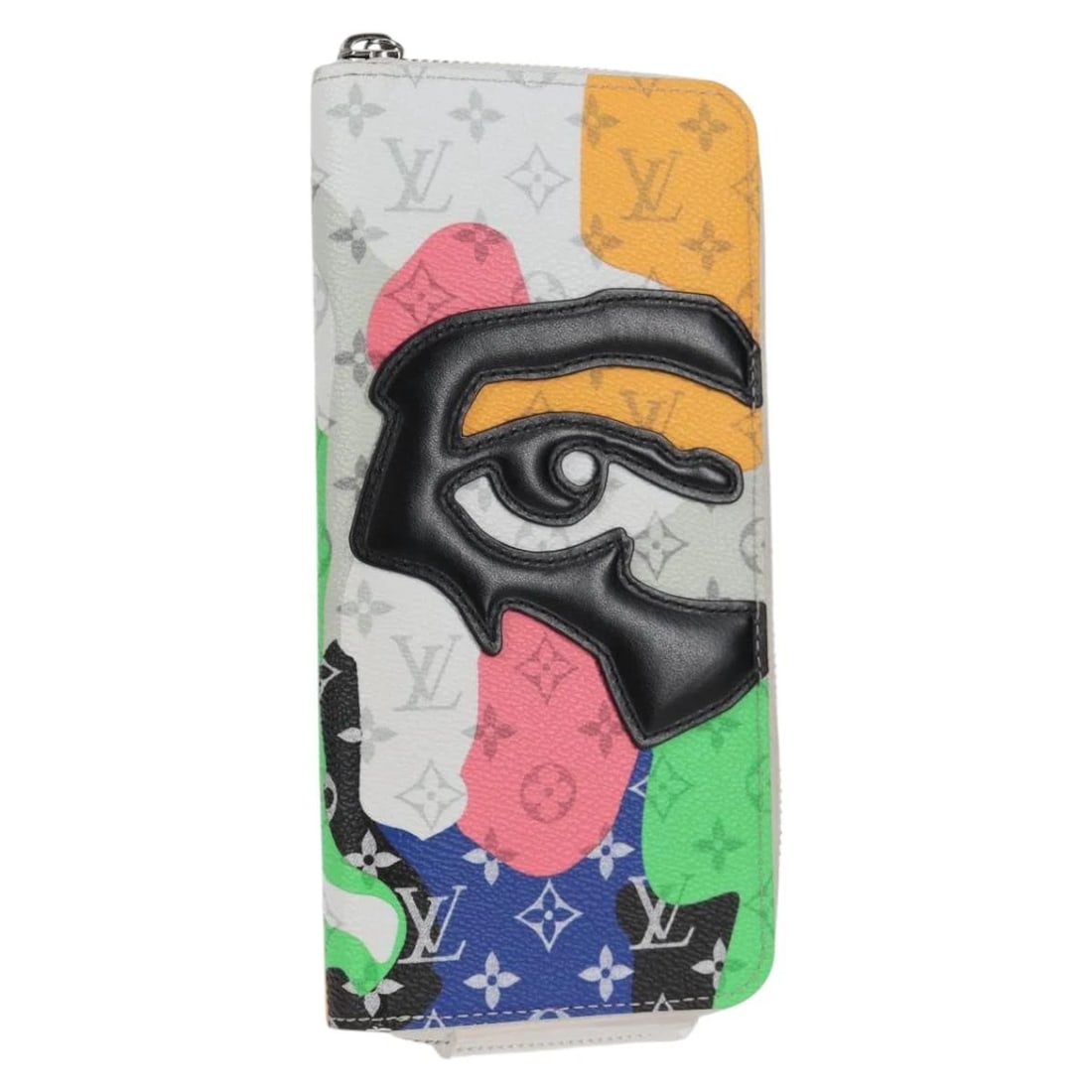 LOUIS VUITTON MONOGRAM LV PORTRAIT ZIPPY VERTICAL WALLET: LOUIS VUITTON Monogram LV Portrait Zippy Vertical Wallet Brand: LOUIS VUITTON Type/Style: Long Wallet Material: Monogram Canvas Color: White Size: W7.9 x H3.7 x D1.0inch(Approx) Accessories: None