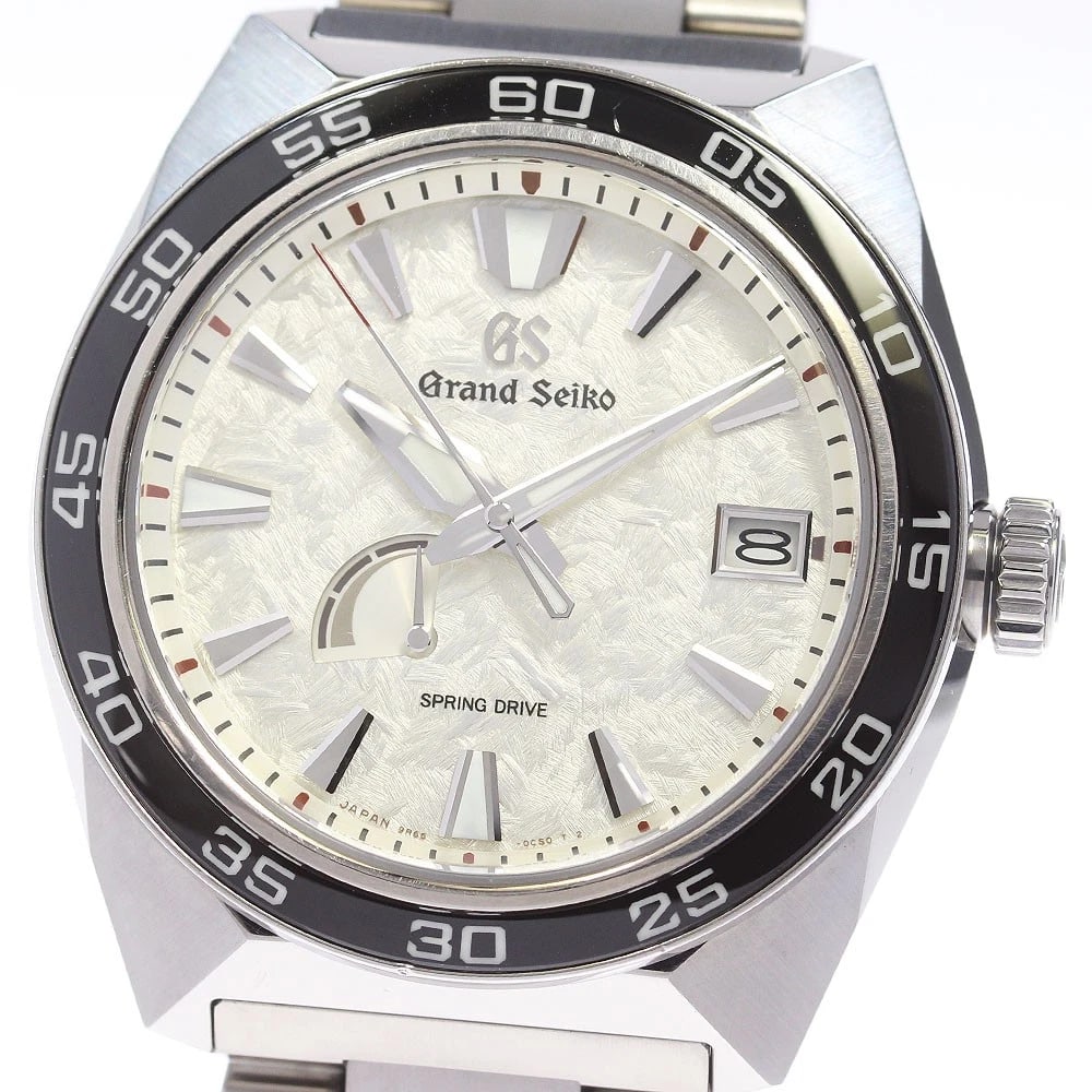 SEIKO GRAND SEIKO SPORTS COLLECTION SPRING DRIVE WATCH: SEIKO Grand Seiko Sports Collection Spring drive Watch Brand: SEIKO Type/Style: Wristwatch Material: Band Material titanium, Case Material titanium Color: Dial Color Silver Size: Case Size About44mm