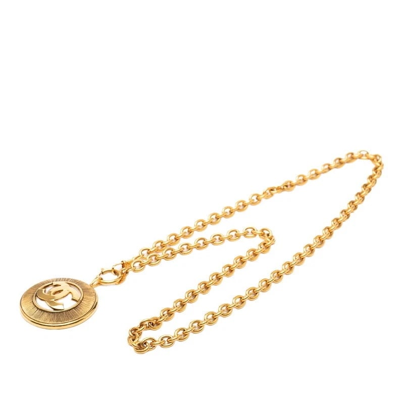 CHANEL NECKLACE COCO MARK GOLD PLATED: Chanel Necklace Coco Mark Gold Plated Brand: Chanel Type/Style: Necklace Material: Plated, Color: GOLD Size: Total length: Approx. 83.5cm Top: Approx. W 53.7mm x H 54.4mm Accessories: None