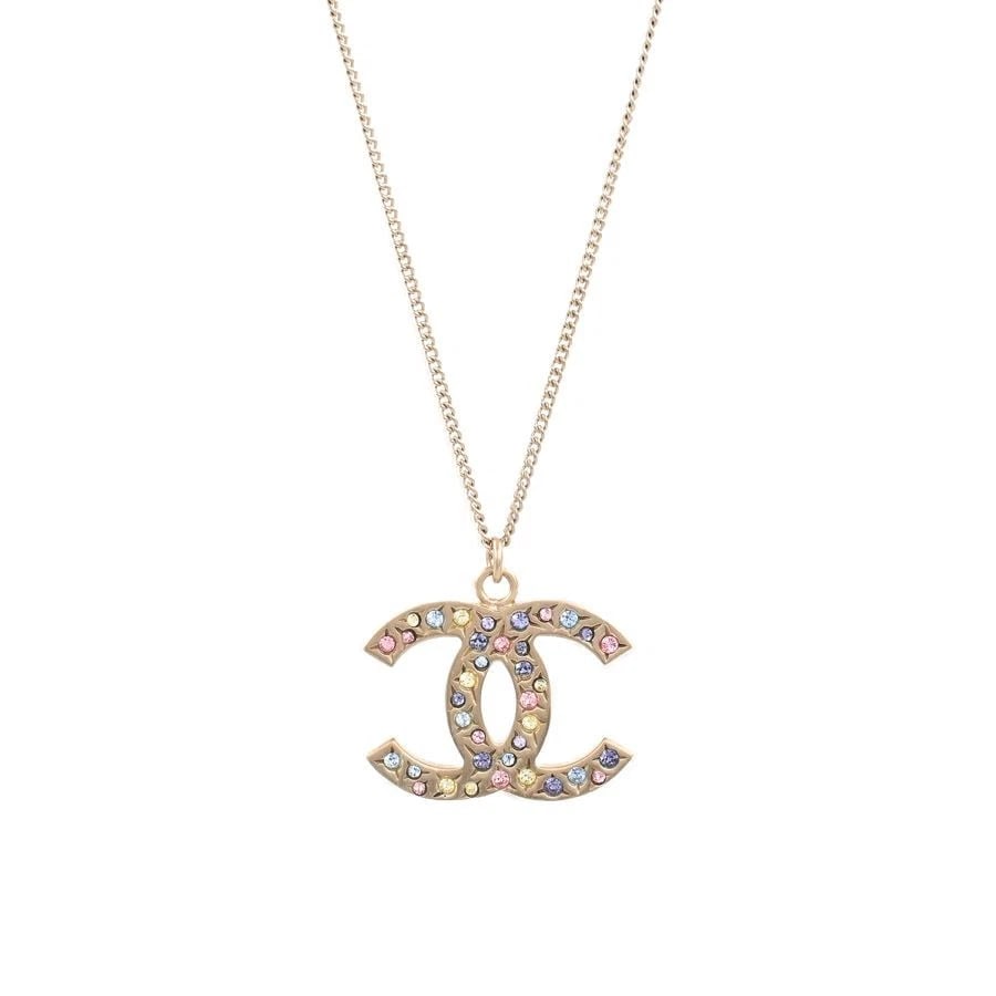 CHANEL NECKLACE GOLD PLATED WOMEN CHAIN: CHANEL Necklace Gold Plated Women Chain Brand: CHANEL Type/Style: Necklace Material: Gold Plated, Color: gold Size: Chain Length (including clasp): Approx. 42/60cm, Charm: Approx. W32 x H29mm Acce