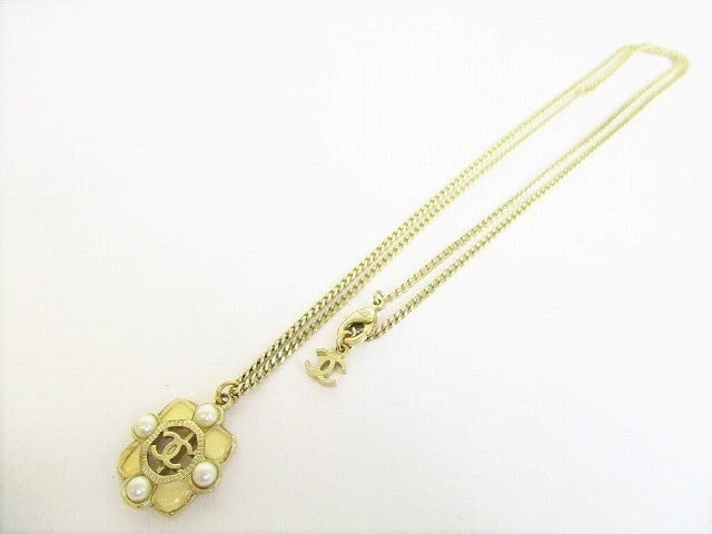 CHANEL CC LOGO COCO MARK CHAIN NECKLACE: Chanel CC Logo Coco Mark Chain Necklace Brand: Chanel Type/Style: Necklace Material: None, Color: gold Size: Approximately Chain total length 60cm Top width - 2cm length - 2cm Accessories: None