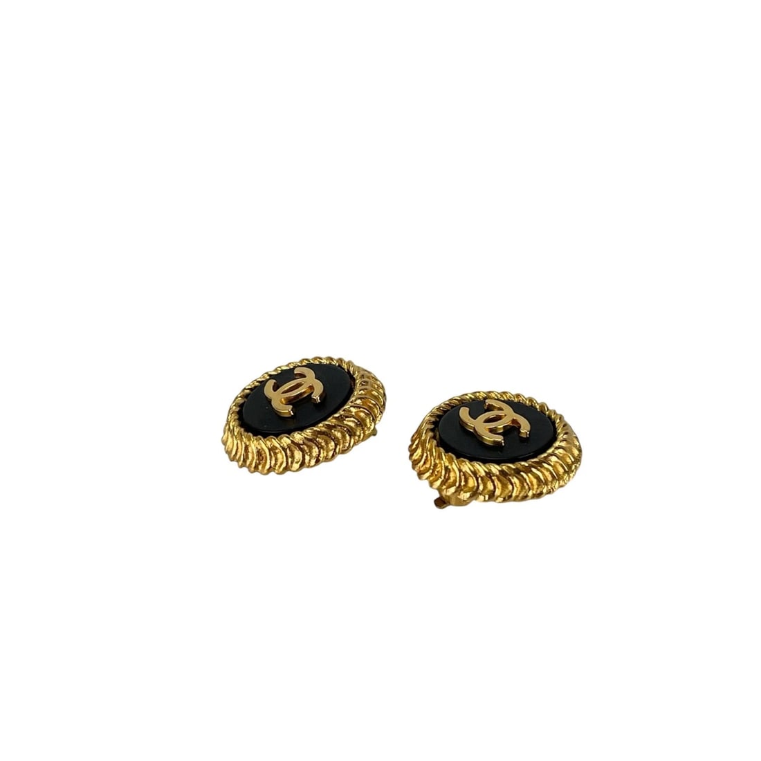 CHANEL COCO BUTTON EARRINGS BLACK METAL GOLD WOMEN GP: CHANEL Coco Button Earrings Black Metal Gold Women GP Brand: Chanel Type/Style: Earrings Material: metal, Color: Gold/Black Size: Diameter: 2.2cm Accessories: None Accessories Notice: When