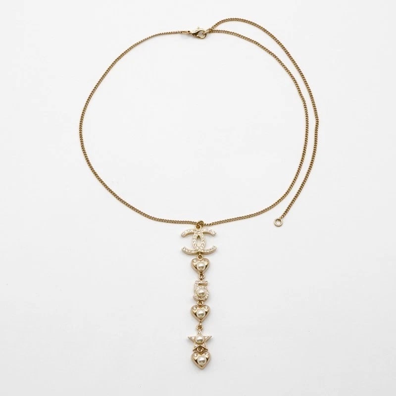 CHANEL NECKLACE PENDANT CHOKER GOLD COCO MARK PEARL RHINESTONE: CHANEL Necklace Pendant Choker Gold Coco Mark Pearl Rhinestone Brand: CHANEL Type/Style: Pendant Material: GP, Color: GOLD Size: Length 41cm-59cm Charm overall length 8.5cm Accessories: None <