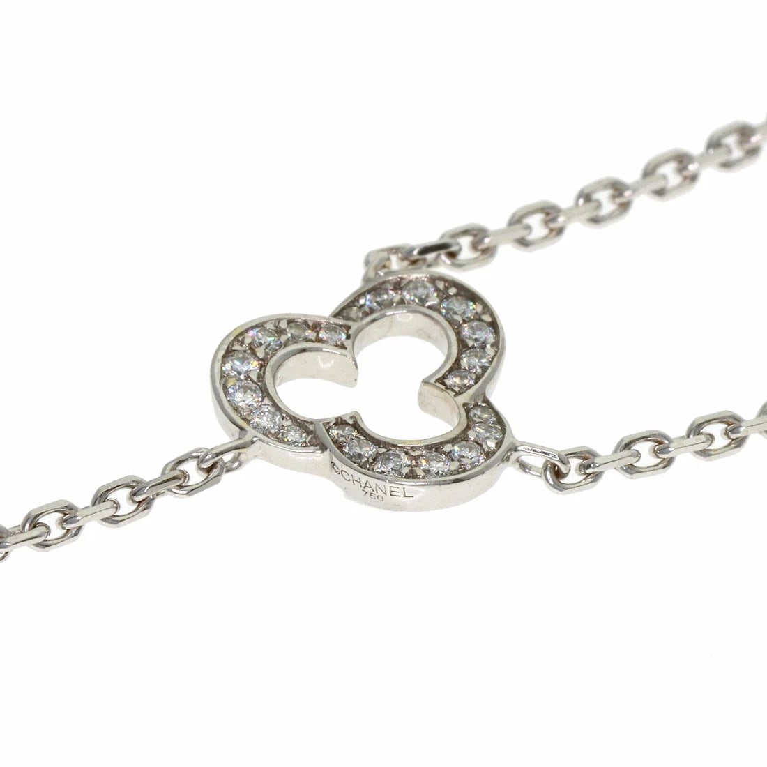 CHANEL CAMELLIA DIAMOND NECKLACE K18 WHITE GOLD (1 of 7)