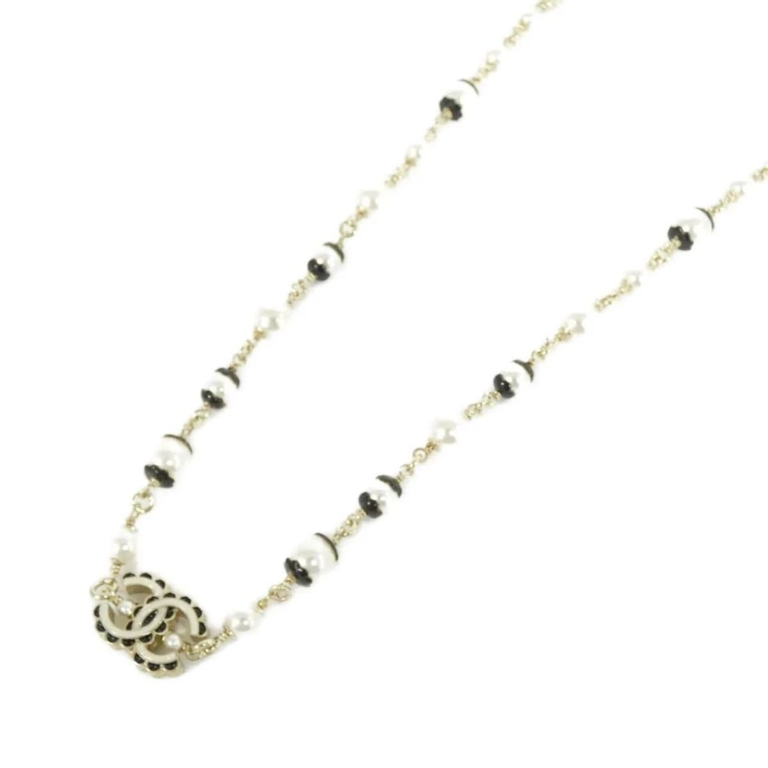 CHANEL COCO MARK PEARL NECKLACE WHITE + BLACK / GOLD: Chanel Coco Mark Pearl Necklace White + Black / Gold Brand: CHANEL Type/Style: Pearl Material: Faux Pearl, Color: WHITE+BLACK (White + Black) / GOLD (Gold) Hardware Size: Length: 76-88cm, Top Width x 