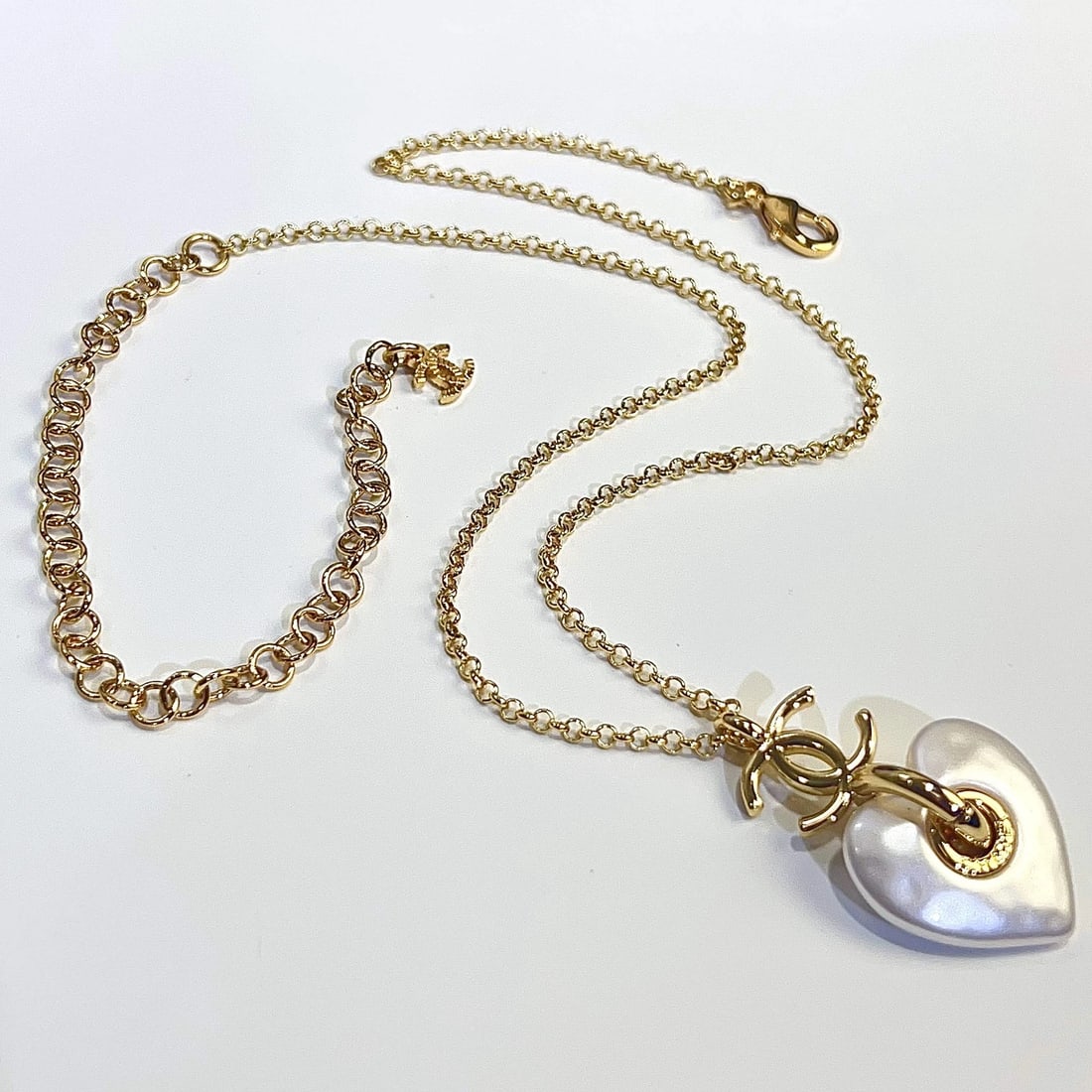 CHANEL COCO MARK HEART NECKLACE GP GOLD: CHANEL Coco Mark Heart Necklace GP Gold Brand: CHANEL Type/Style: Necklace Material: None, Color: GOLD Size: Approximately Chain 41-53cm Accessories: None Accessories Notice: When purchasi