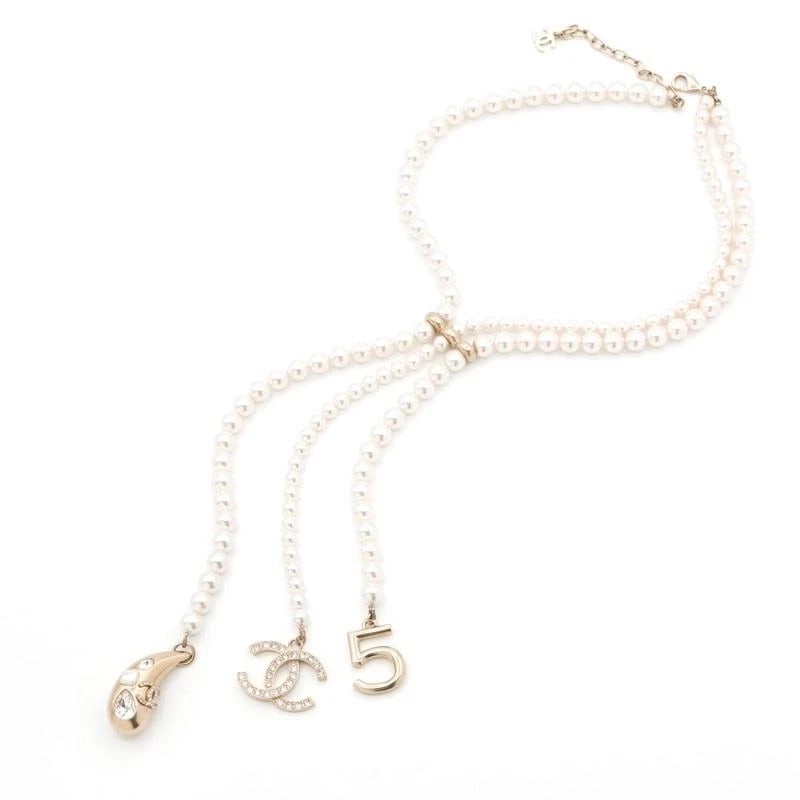 CHANEL NECKLACE COCO MARK LOGO PENDANT GOLD/WHITE RHINESTONES: Chanel Necklace Coco Mark Logo Pendant Gold/White Rhinestones Brand: Chanel Type/Style: Necklace Material: GP Faux Pearl, Color: GOLD Size: Length 41cm-47cm Accessories: None Accessories N