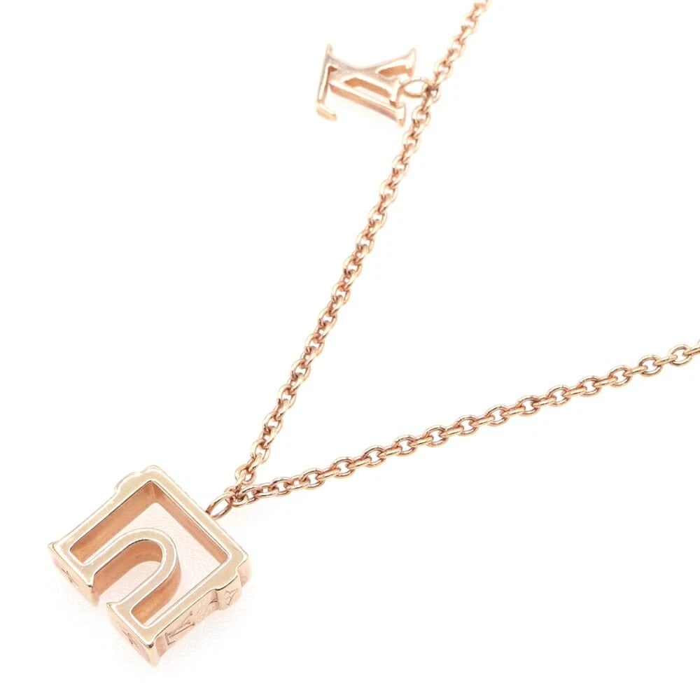 LOUIS VUITTON NECKLACE & PARIS ARC DE TRIOMPHE M00524 ROSE GOLD METAL: Louis Vuitton Necklace & Paris Arc de Triomphe M00524 Rose Gold Metal Brand: Louis Vuitton Type/Style: Chain Material: Metal, Color: Rose Gold Size: Length: Approx. 49cm/54.5cm/60cm Chain Width: Appro