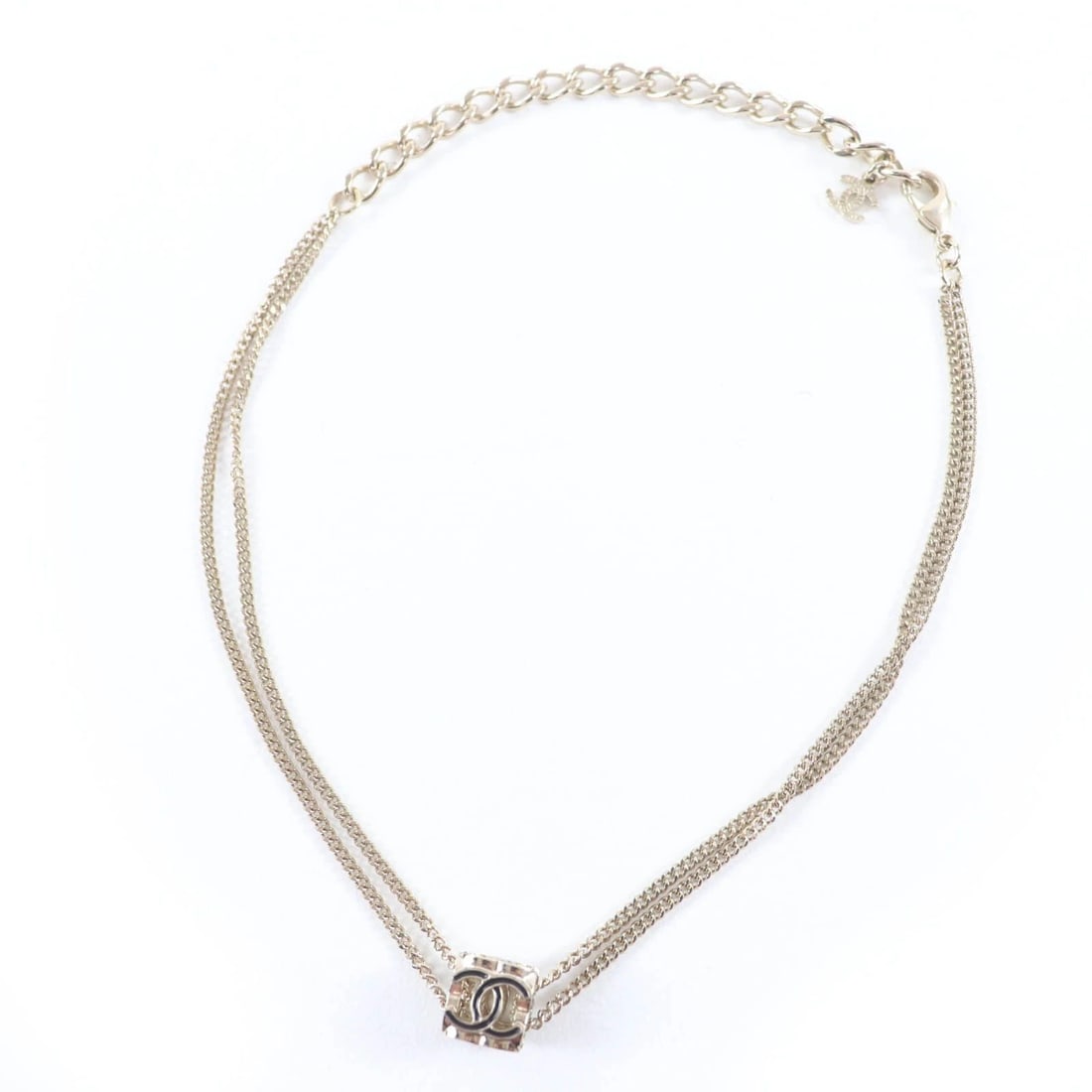 CHANEL NECKLACE GOLD COCO MARK CUBE PENDANT: CHANEL Necklace Gold Coco Mark Cube Pendant Brand: CHANEL Type/Style: Necklace Material: NONE, Color: GOLD Size: Actual Measurements Top Length: Approx. 1cm Minimum Neck Circumference: Approx. 29.5cm 