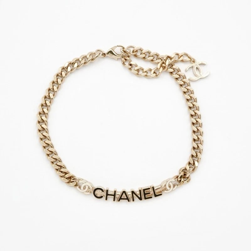 CHANEL NECKLACE COCO MARK LOGO PENDANT GOLD/BLACK/WHITE: Chanel Necklace Coco Mark Logo Pendant Gold/Black/White Brand: Chanel Type/Style: Necklace Material: Gold Plated, Color: Gold,Black,White Size: Length 35cm-43cm Accessories: None Accessori