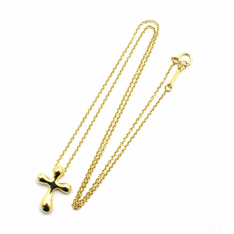TIFFANY & CO. NECKLACE, 18K YELLOW GOLD: Tiffany & Co. Necklace, 18K Yellow Gold Brand: Tiffany & Co. Type/Style: Pendant Material: 18K Yellow Gold (K18YG), Color: gold Size: Chain: approx. 38 cm; Charm: approx. 1.5 cm (H) x 1.1 cm Acces