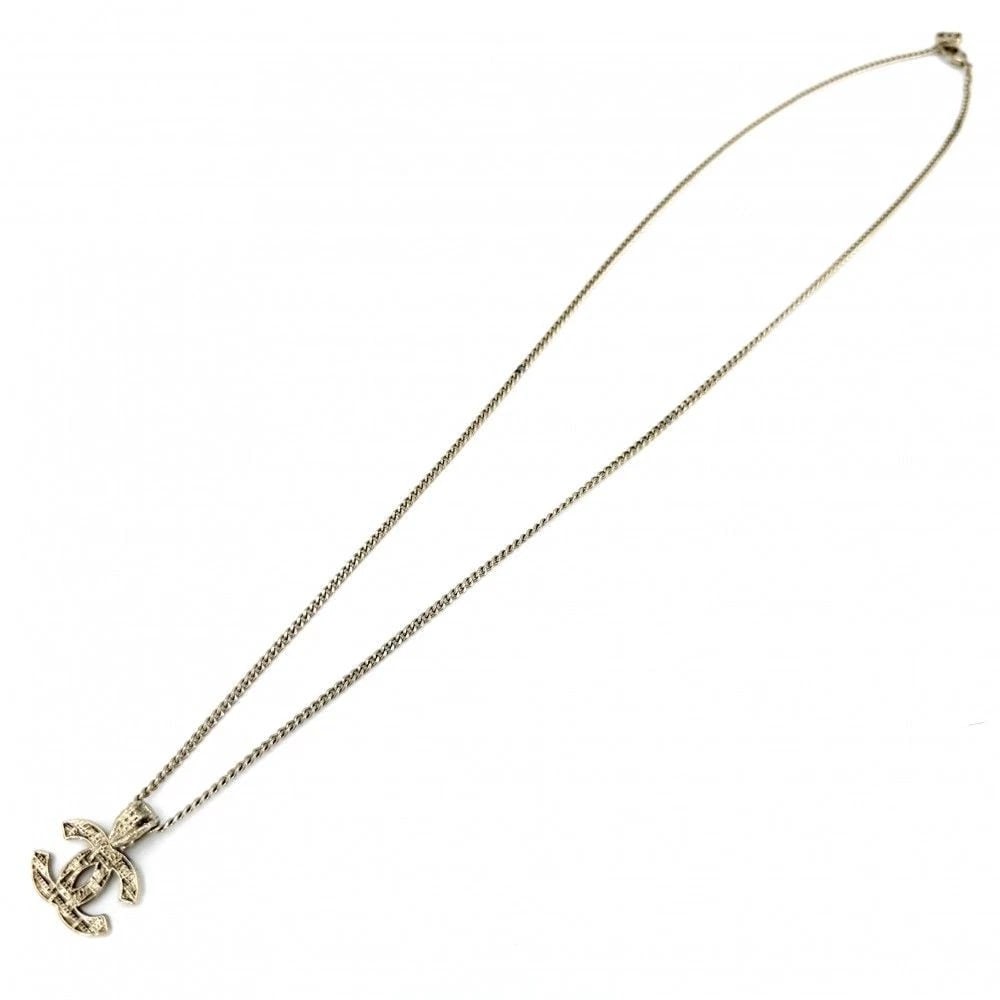CHANEL NECKLACES & PENDANTS COCO MARK LONG GP: CHANEL Necklaces & Pendants Coco Mark Long GP Brand: CHANEL Type/Style: Necklace & Pendants Material: GP, Color: Gold Size: Total Length: Approx. 60.5cm Chain Width: Approx. 0.2cm Detachable ?Top?