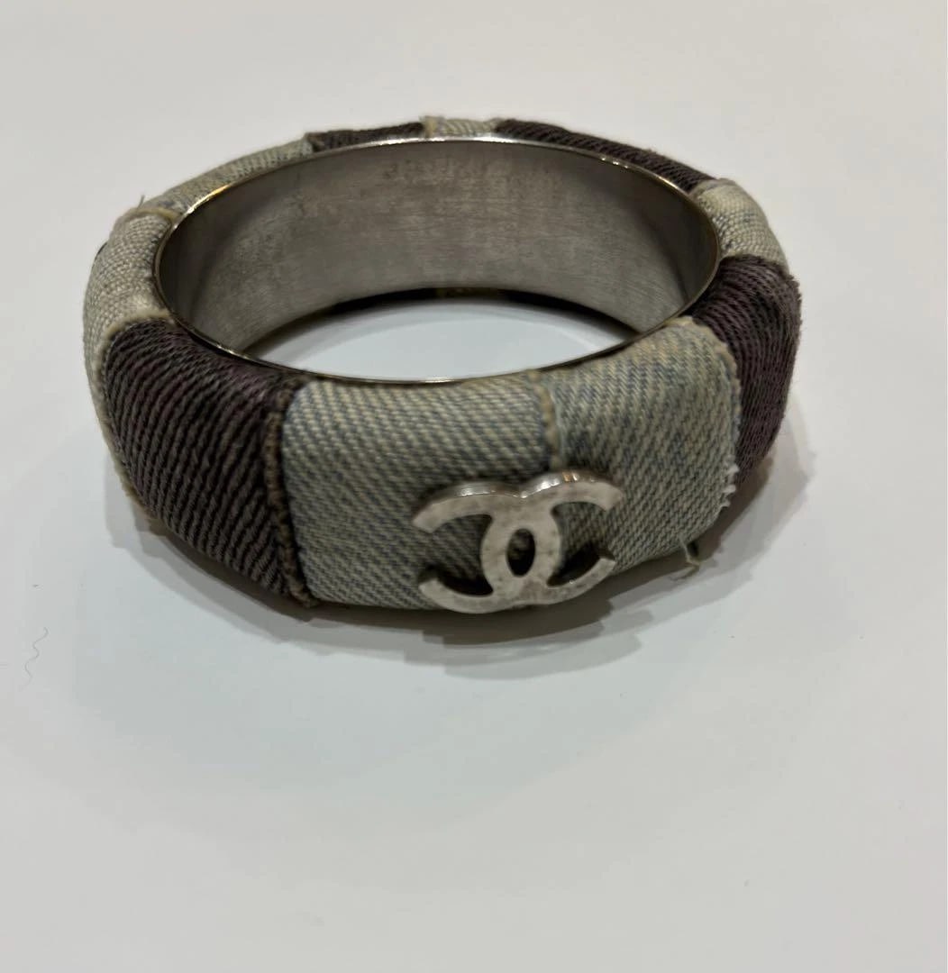 CHANEL COCO MARK BANGLE BRACELET - 3