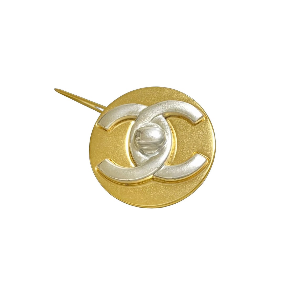 CHANEL BROOCH COCO MARK TURNLOCK ROUND GOLD SILVER: CHANEL Brooch Coco Mark Turnlock Round Gold Silver Brand: CHANEL Type/Style: Brooch Material: Gold Plated/Silver Plated, Color: Gold/Silver Size: Diameter approx. 3.8cm Accessories: None A