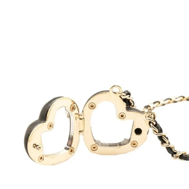 CHANEL NECKLACE COCO MARK HEART MIRROR LOCKET PENDANT BLACK GOLD: Chanel Necklace Coco Mark Heart Mirror Locket Pendant Black Gold Brand: Chanel Type/Style: Necklace Material: Lambskin, Color: Black/Gold Size: Total Length: Approx. 70cm Top: Approx. W32.9mm x H29.0m