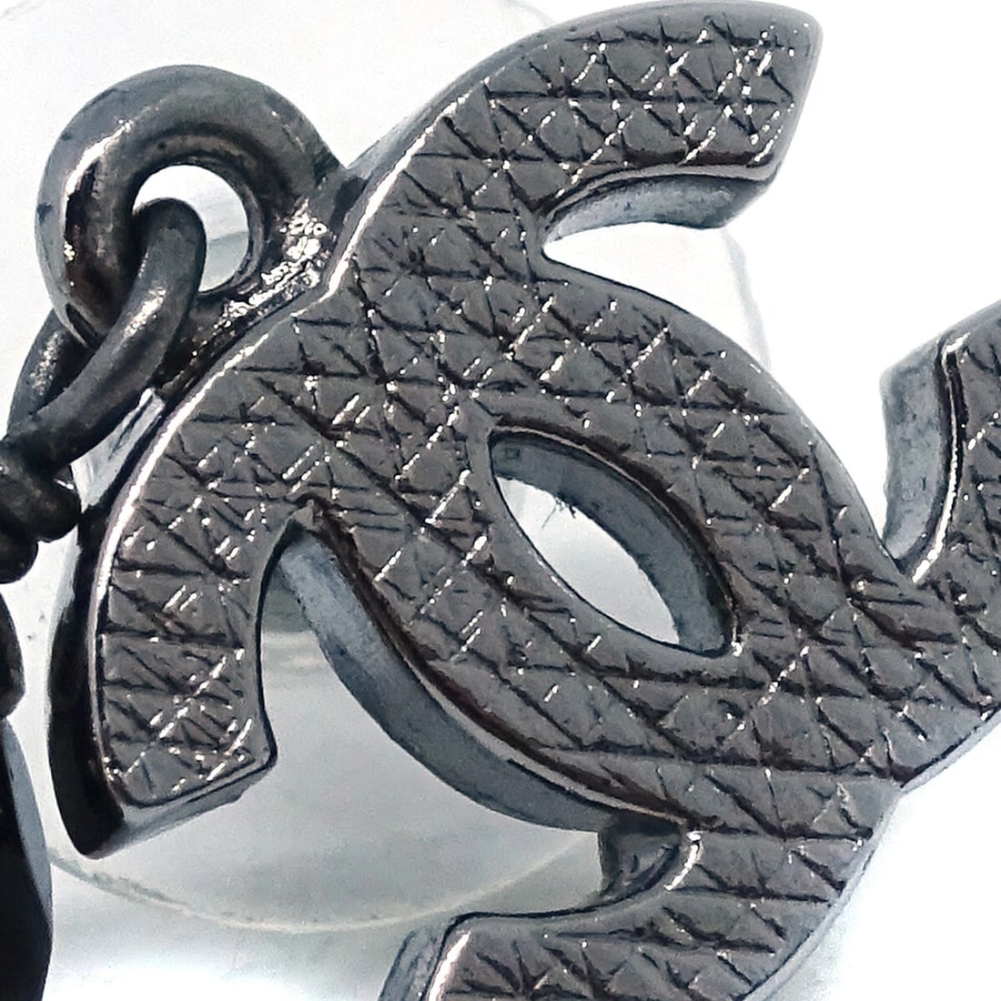 CHANEL SILVER DANGLE PIERCED EARRINGS - 2