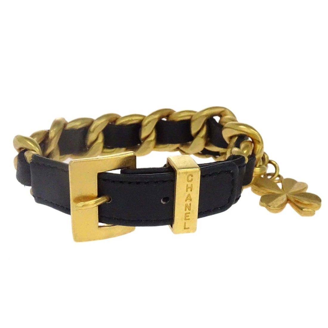 CHANEL GOLD BLACK CLOVER BRACELET: Chanel Gold Black Clover Bracelet Brand: Chanel Type/Style: Bracelet Material: Gold Plated Color: gold + black Size: Inner circumference : 20.5 - 22.0 cmWidth : 1.5 cm Accessories: None Accessories