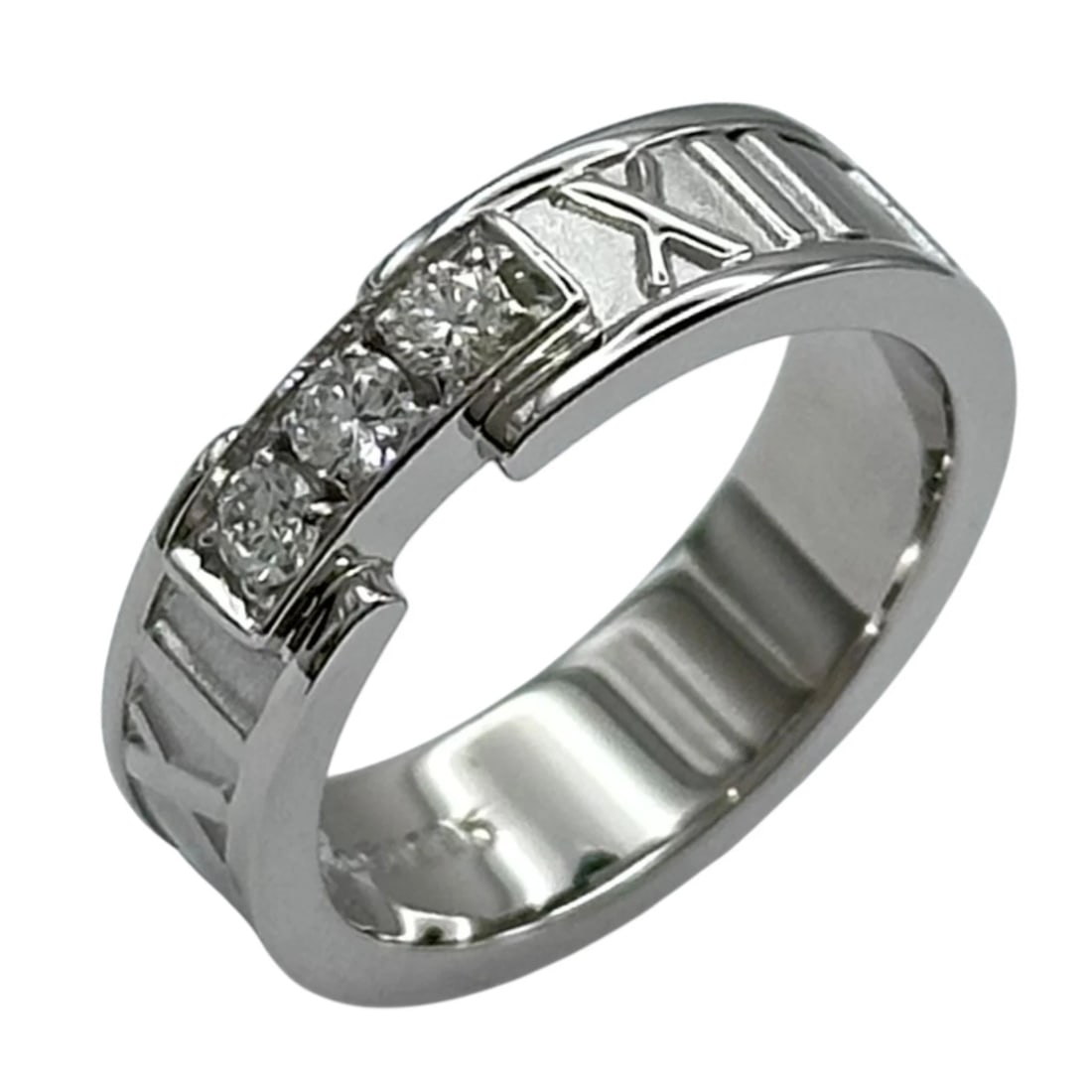 TIFFANY & CO. ATLAS DIAMOND RING WHITE GOLD 18K JEWELRY: Tiffany & Co. Atlas Diamond Ring White Gold 18K Jewelry Brand: Tiffany & Co. Type/Style: Ring Material: K18 WG Color: WG Size: 5 US Accessories: None Accessories Notice: When purchasing pr