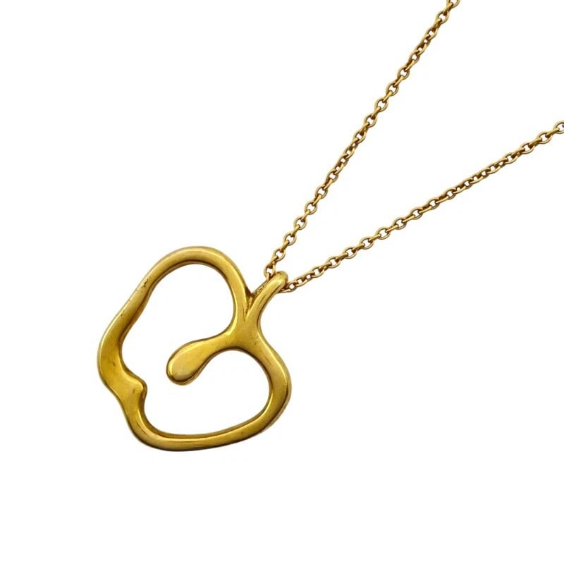 TIFFANY & CO. APPLE NECKLACE GOLD 18K JEWELRY: Tiffany & Co. Apple Necklace Gold 18K Jewelry Brand: Tiffany & Co. Type/Style: Necklace Material: 18K YG Color: YG Size: Size Height: approx. 17.5mm Width: approx. 16.4mm Chain length: approx. 39cm