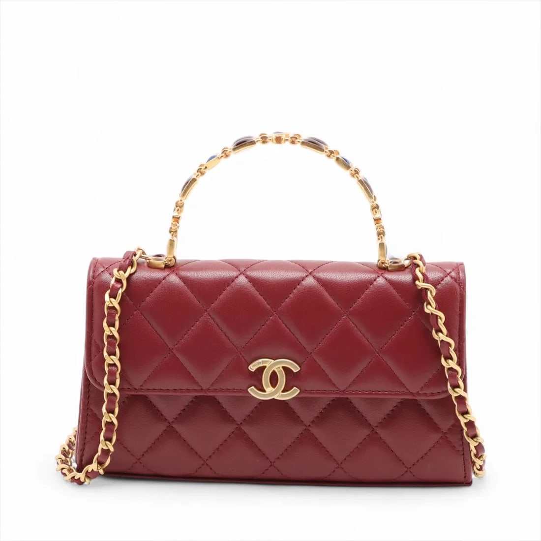 CHANEL MATELASSE LAMBSKIN 2 WAY HANDBAG TOP HANDLE: Chanel Matelasse Lambskin 2 Way Handbag Top Handle Brand: Chanel Type/Style: Shoulder bag Material: Lambskin Color: Bordeaux Size: Height:3.9inchLength:7.3inchDepth:1.6inch Accessories: None <