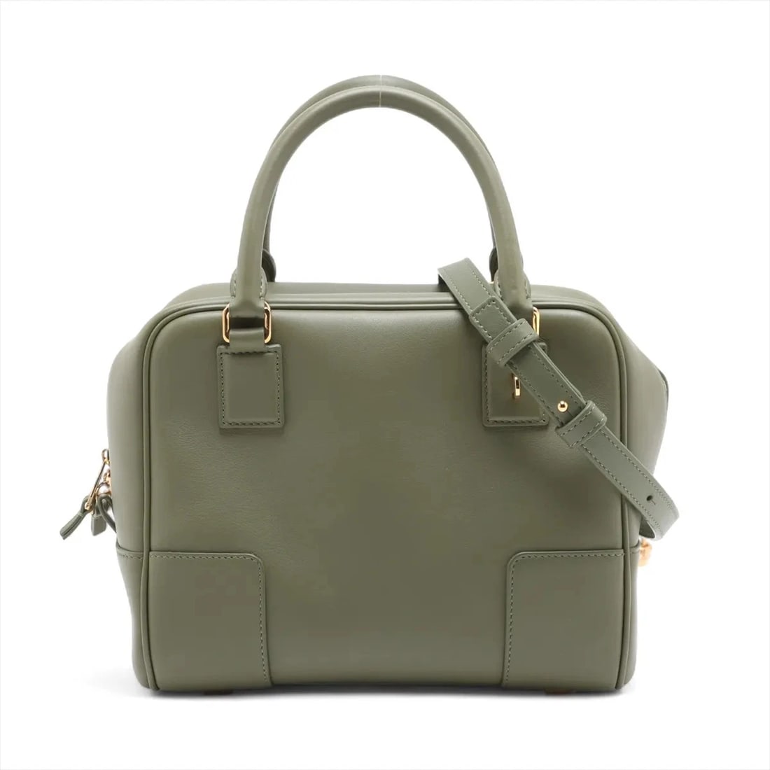 LOEWE AMAZONA 19 LEATHER 2 WAY HANDBAG KHAKI: Loewe Amazona 19 Leather 2 Way Handbag Khaki Brand: Loewe Type/Style: Hand bag Material: Leather Color: Green Size: Height:6.7inchLength:8.3inchDepth:4.5inch Accessories: None Accessories