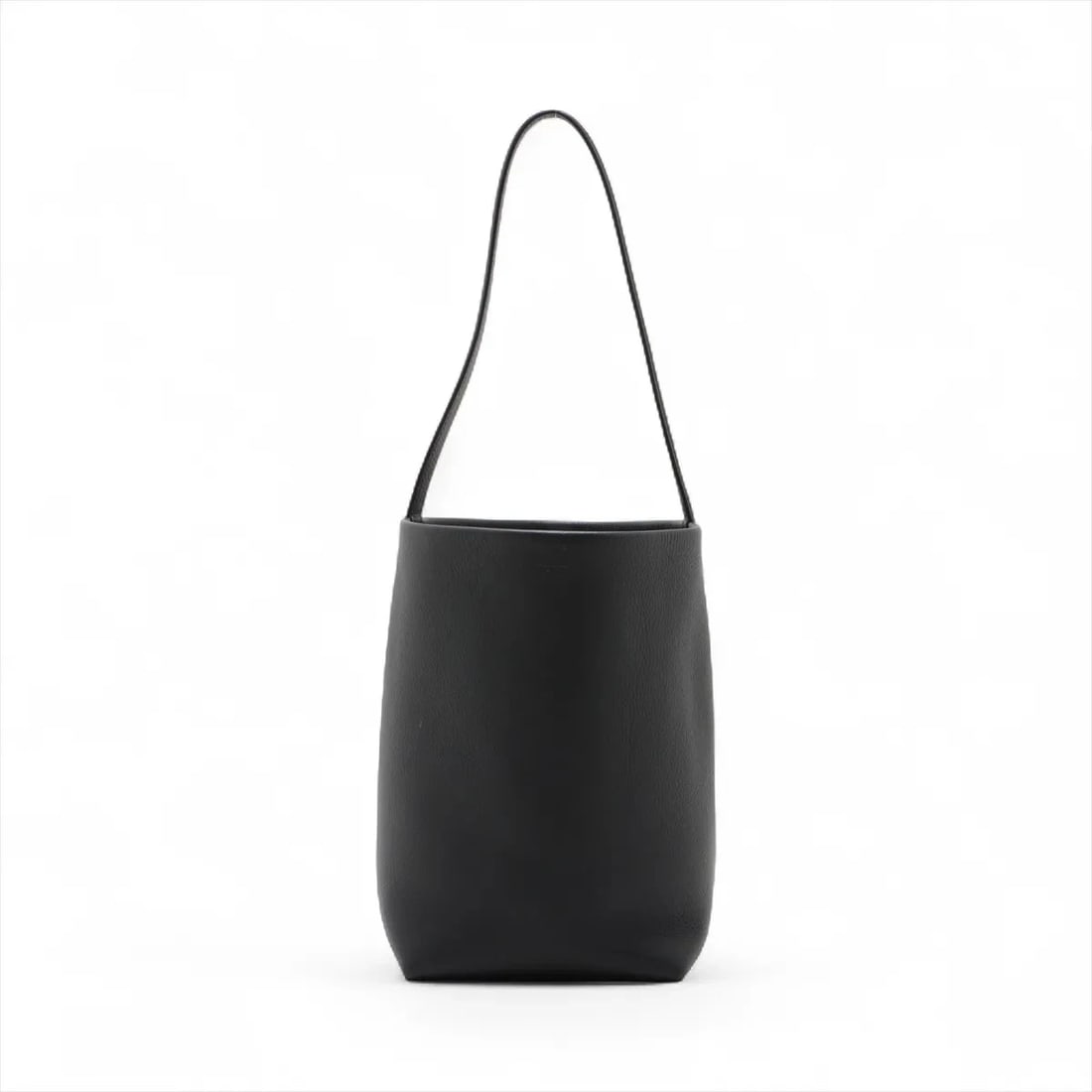 THE ROW PARK TOTE MEDIUM LEATHER SHOULDER BAG BLACK: The Row park tote Medium Leather Shoulder bag Black Brand: The Row Type/Style: Shoulder bag Material: Leather Color: Black Size: Height:11.2inchLength:6.5inchDepth:6.3inch Accessories: None