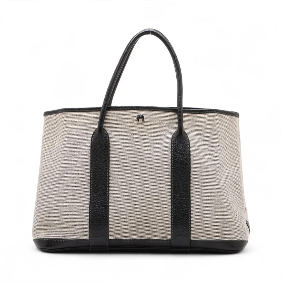 HERMES GARDEN PARTY 36 PM TOILE ASH BUFFLE BEIGE X BLACK: Hermes garden party 36 PM Toile Ash Buffle Beige x black Brand: Hermes Type/Style: Tote bag Material: Toile Ash Buffle Color: Beige x black Size: Height:9.8inchLength:14.2inchDepth:6.7inch Accesso