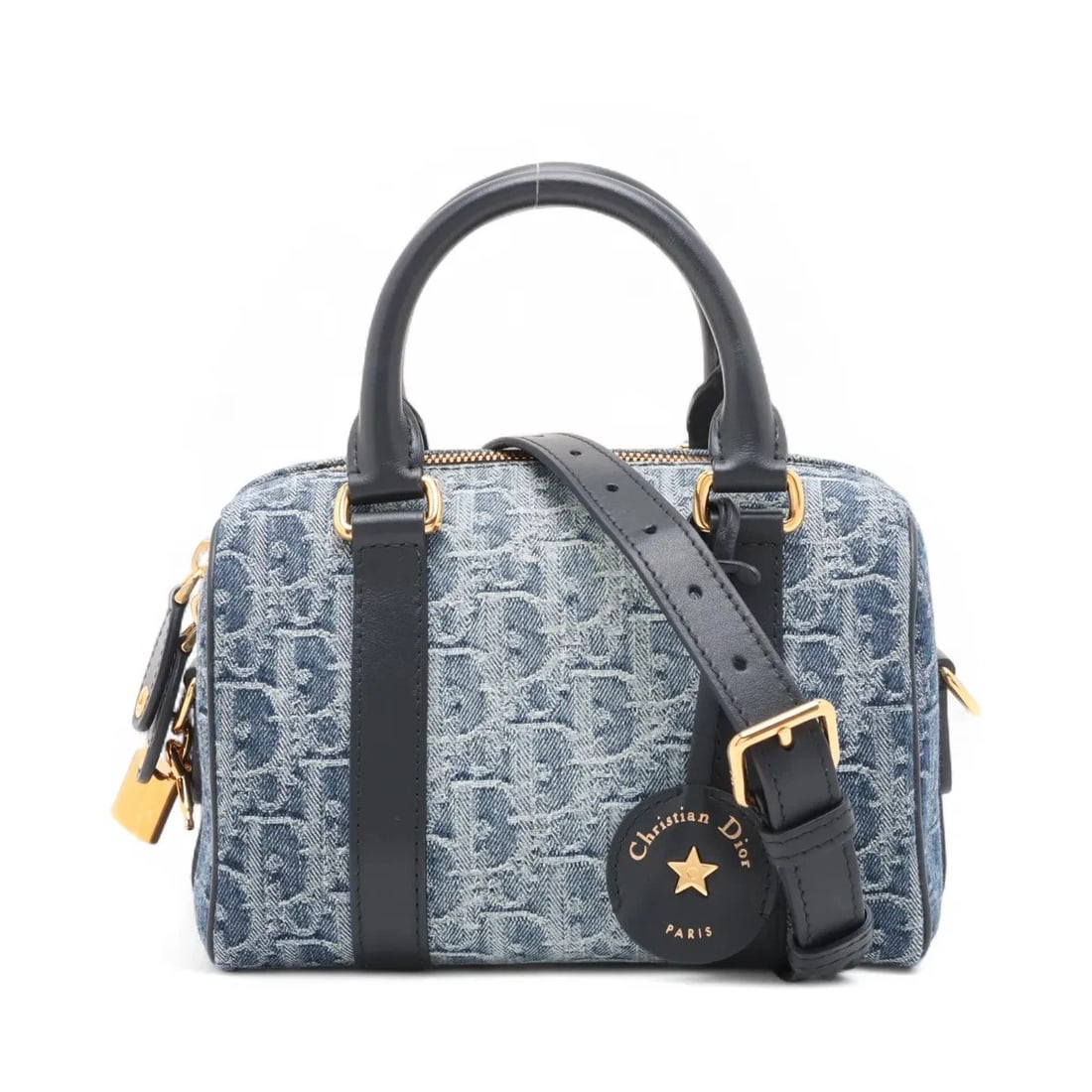 CHRISTIAN DIOR OBLIQUE GROOVE 20 DENIM X LEATHER 2 WAY HANDBAG BLUE: Christian Dior Oblique Groove 20 denim x leather 2 Way Handbag Blue Brand: Christian Dior Type/Style: Hand bag Material: Denim & leather Color: Blue Size: Height:5.1inchLength:8.1inchDepth:4.9inch