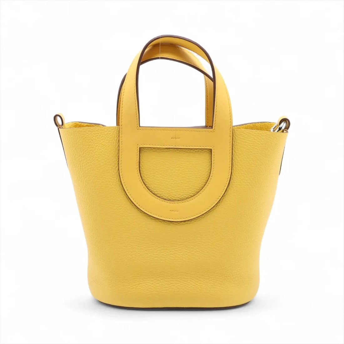HERMES IN THE LOOP 18 TAURILLON CLEMENCE ?VEAU SWIFT SUN: Hermes In the loop 18 Taurillon Clemence Veau Swift Sun Brand: Hermes Type/Style: Hand bag Material: Taurillon Clemence Veau Swift Color: Sun Size: Height:7.9inchLength:6.9inchDepth:4.7inch Acces
