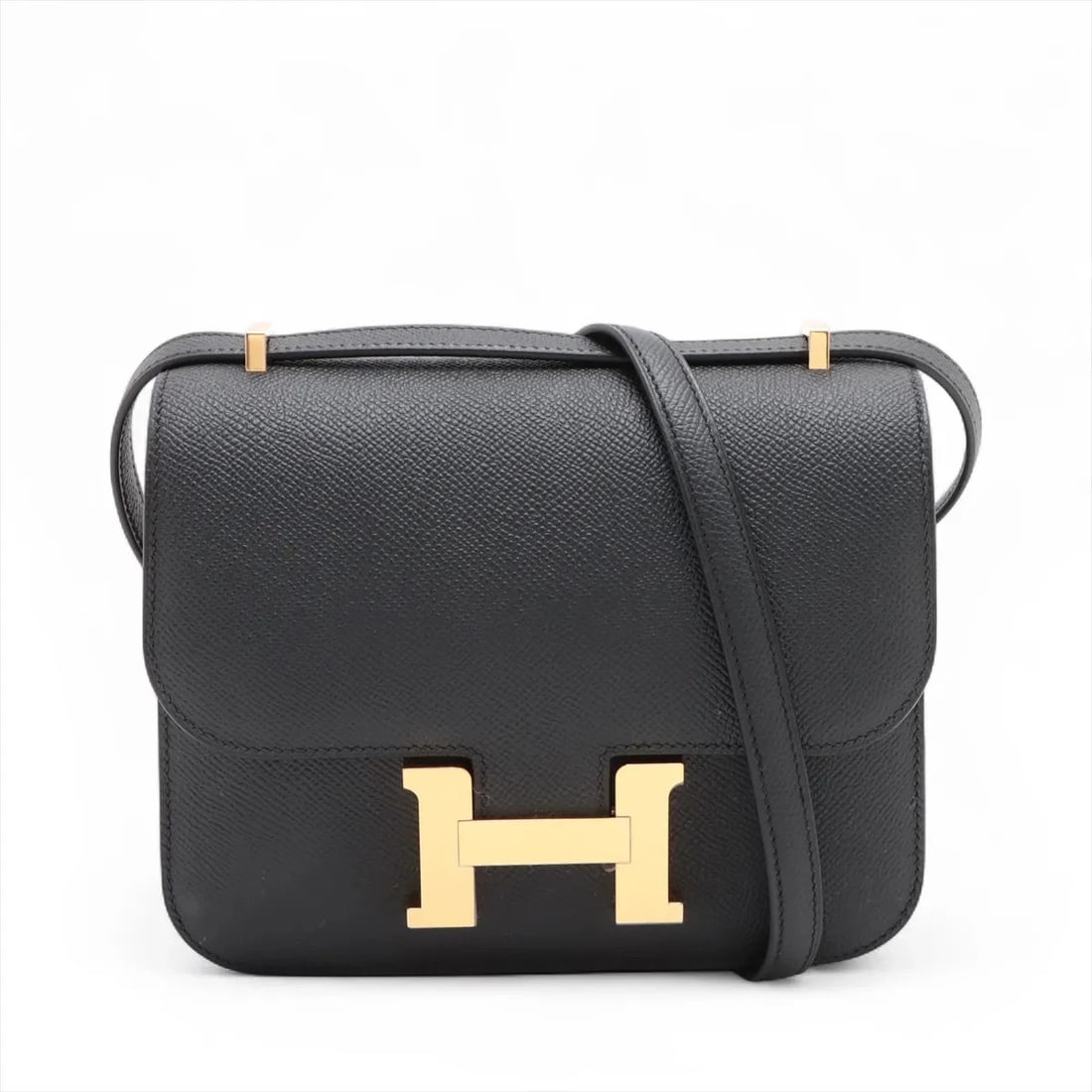 HERMES CONSTANCE 3 MINI 18 MIROIR VEAU EPSOM BLACK GOLD: Hermes Constance 3 Mini 18 Miroir Veau Epsom Black Gold Brand: Hermes Type/Style: Shoulder bag Material: Veau Epsom Color: Black Size: Height:5.7inchLength:7.3inchDepth:1.8inch Accessories: None <