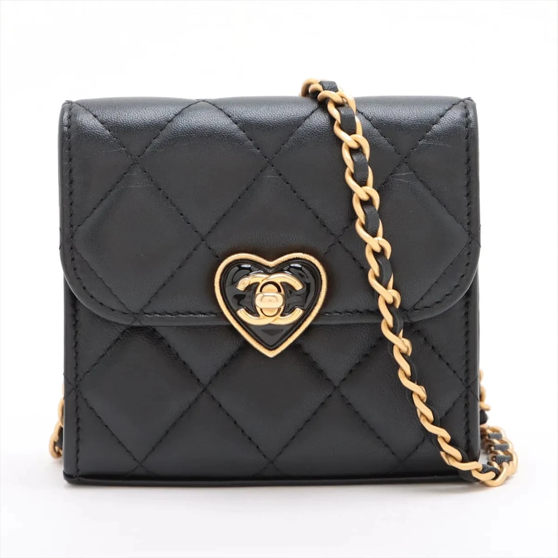 CHANEL MATELASSE LAMBSKIN CHAIN SHOULDER BAG HEARTS BLACK: Chanel Matelasse Lambskin Chain Shoulder Bag hearts Black Brand: Chanel Type/Style: Shoulder bag Material: Lambskin Color: Black Size: Height:4.1inchLength:4.3inchDepth:2.0inch Accessories: None <