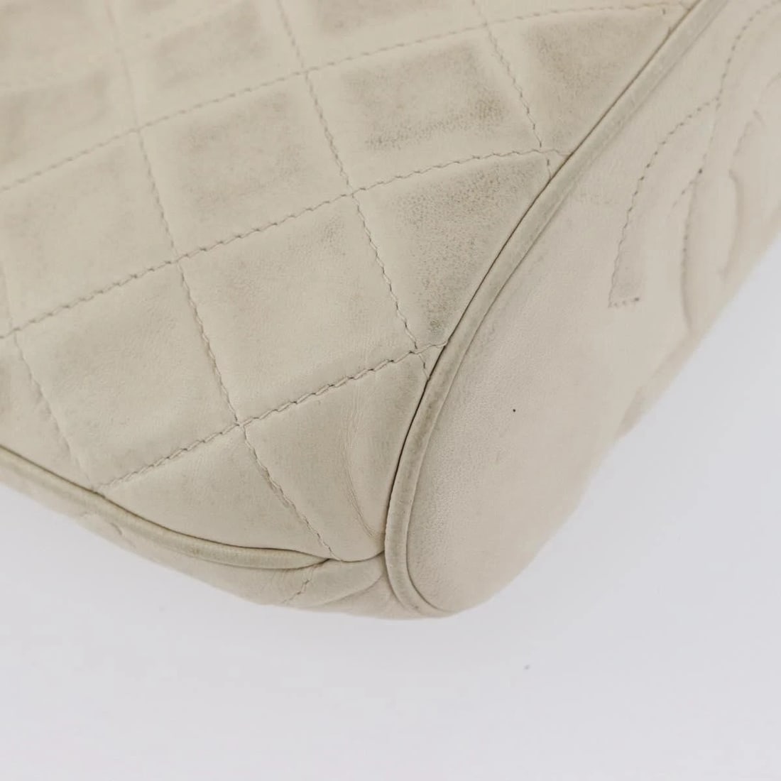 CHANEL MATELASSE SHOULDER BAG LAMB - 9
