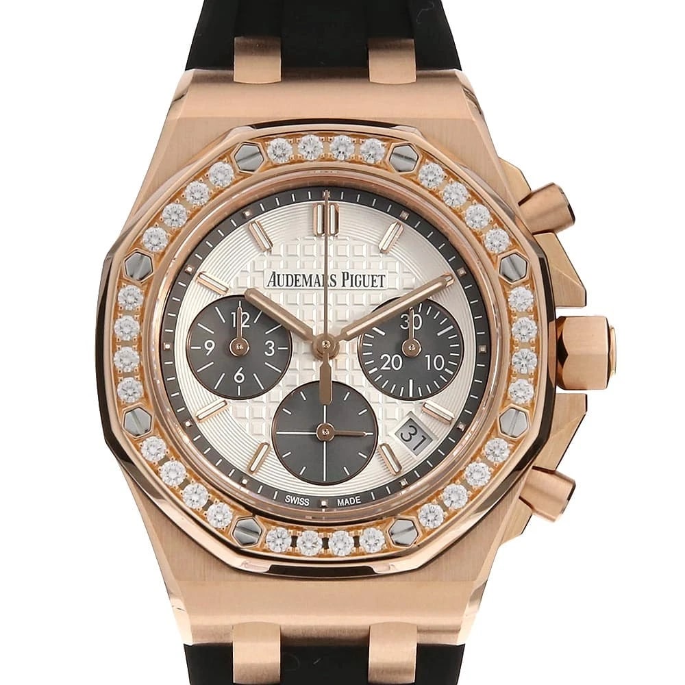 AUDEMARS PIGUET ROYAL OAK OFFSHORE CHRONOGRAPH WATCH: AUDEMARS PIGUET Royal Oak Offshore Chronograph Watch Brand: AUDEMARS PIGUET Type/Style: Wrist watch Material: Band Material rubber, Case Material Pink Gold Color: Dial Color Silver and Black Size: