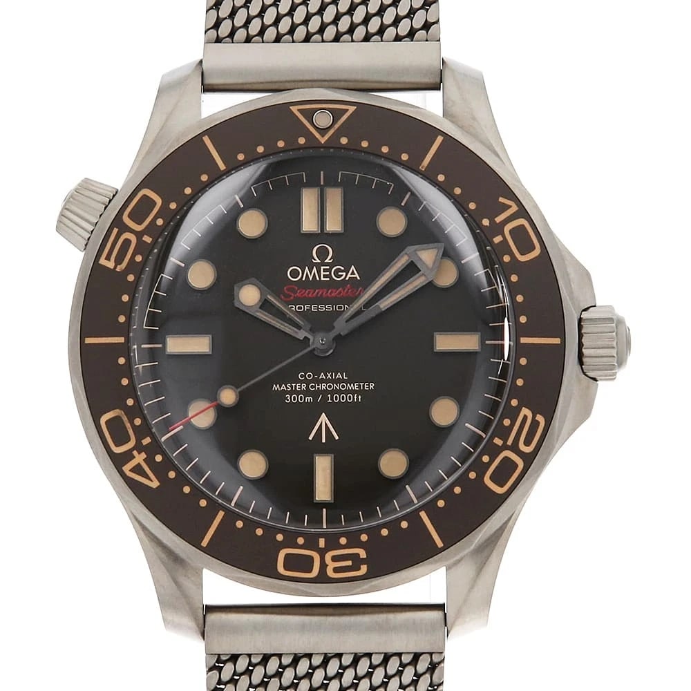 OMEGA SEAMASTER DIVER CO-AXIAL MASTER CHRONOMETER WATCH: OMEGA Seamaster Diver Co-Axial Master Chronometer Watch Brand: OMEGA Type/Style: Wrist watch Material: Band Material Titanium, Case Material Titanium Color: Dial Color Brown Size: Case:W42mm Circumfer