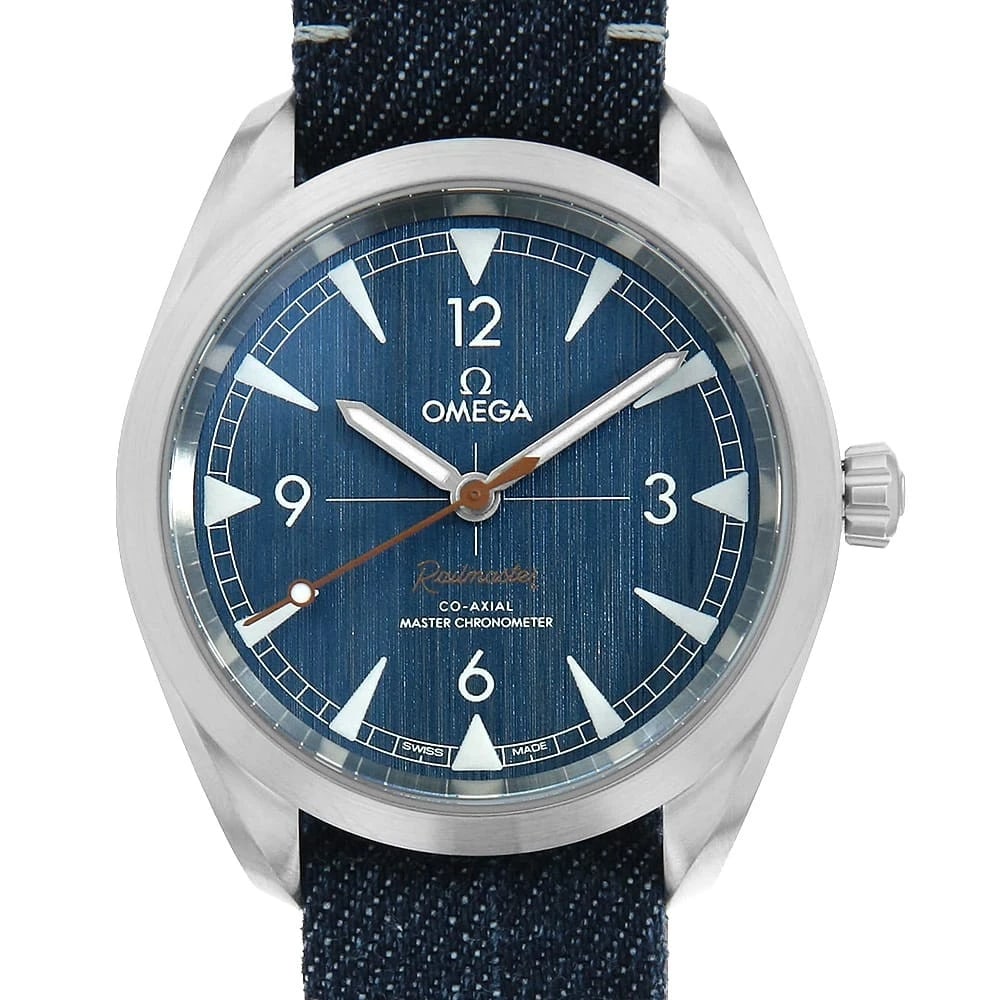 OMEGA RAILMASTER CO-AXIAL CHRONOMETER WATCH: OMEGA Railmaster Co-Axial Chronometer Watch Brand: OMEGA Type/Style: Wrist watch Material: Band Material denim, Case Material Stainless Steel Color: Dial Color Blue Size: Case:W40mm Accessories: None