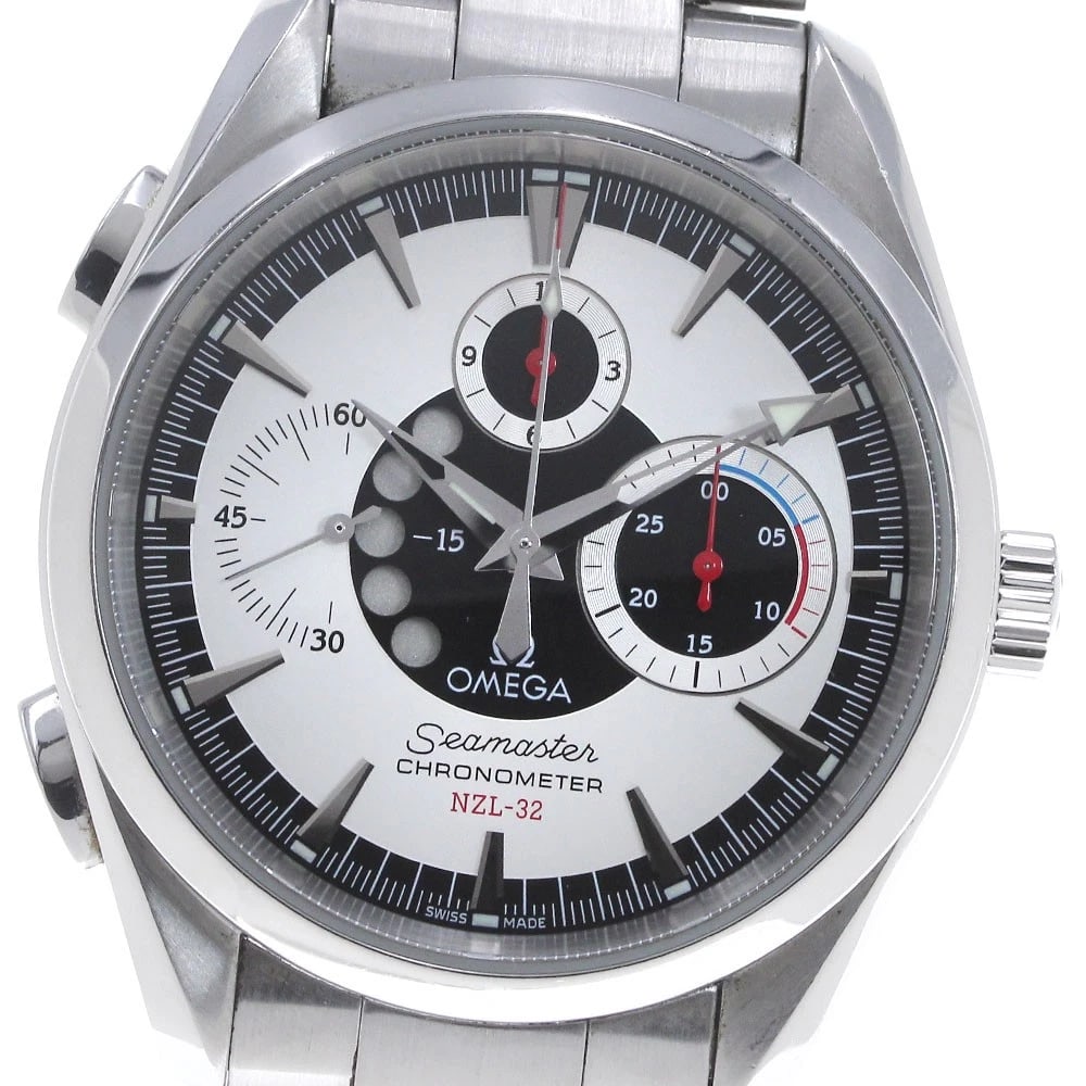 OMEGA SEAMASTER AQUA TERRA CHRONOGRAPH AUTOMATIC WATCH: OMEGA Seamaster Aqua Terra Chronograph Automatic Watch Brand: OMEGA Type/Style: Wristwatch Material: Band Material Stainless Steel, Case Material Stainless Steel Color: Dial Color Silver / Black Band 
