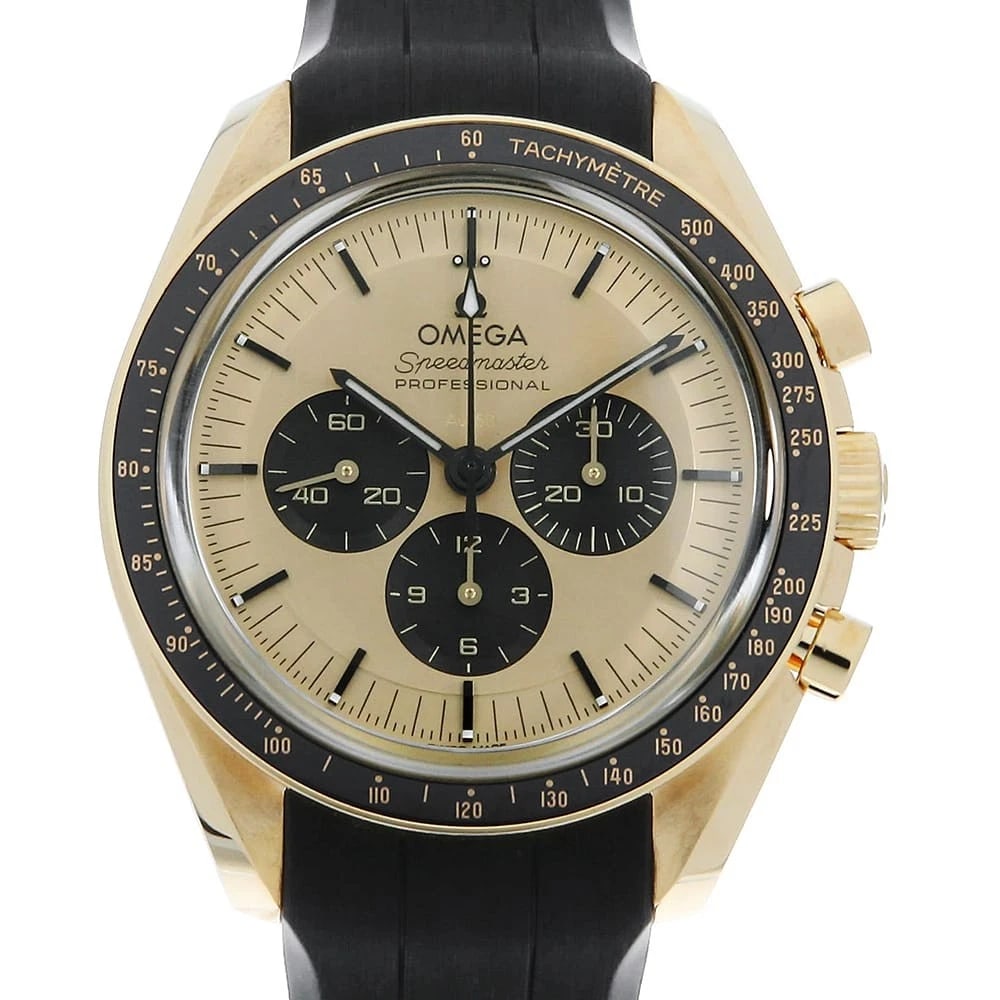 OMEGA SPEEDMASTER MOONWATCH PROFESSIONAL WATCH: OMEGA Speedmaster Moonwatch Professional Watch Brand: OMEGA Type/Style: Wrist watch Material: Band Material rubber, Case Material moonshine gold Color: Dial Color Gold Size: Case:W42mm Accessories
