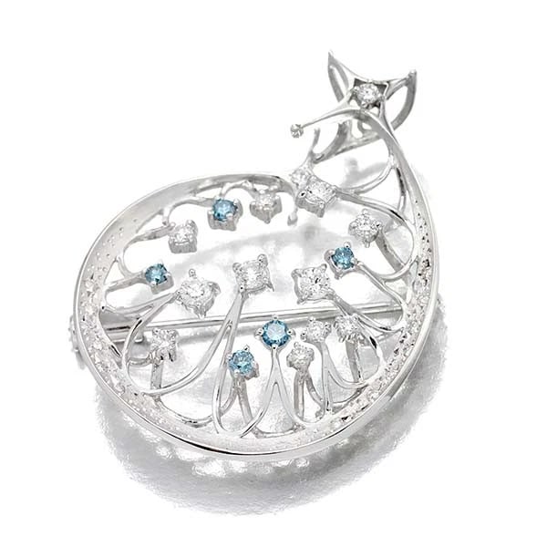 18K WG BLUE DIAMOND DIAMOND PENDANT TOP AND BROOCH: 18K WG Blue Diamond Diamond Pendant Top and Brooch Brand: Unbranded Type/Style: Pendant Material: 18K WG Color: WG Size: Size: Approximately W30mm x H41mm Vatican inner diameter: Approximately W5mm x 