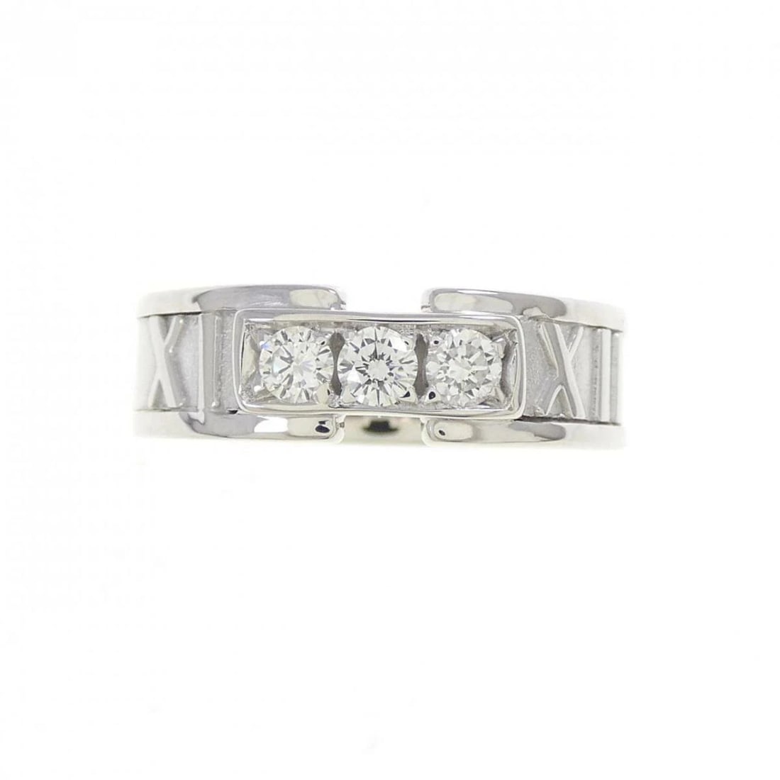 TIFFANY ATLAS RING 750 WHITE GOLD GOLDSMITH: Tiffany Atlas Ring 750 White Gold Goldsmith Brand: Tiffany & Co. Type/Style: Ring Material: 750 White Gold, Main Stone Natural Color: White Gold Size: US 4.5 Accessories: None Accessories