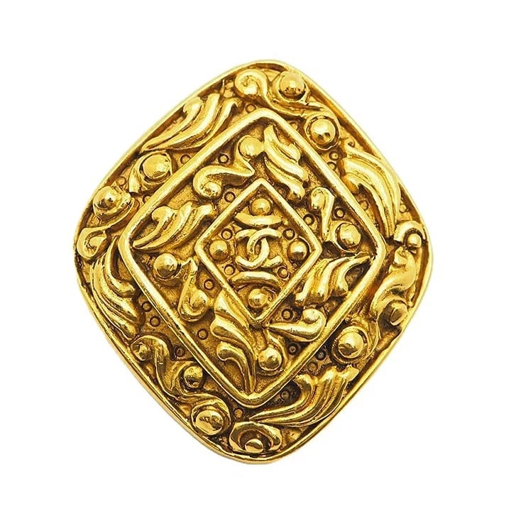CHANEL DIAMOND GOLD METAL BROOCH (1 of 4)