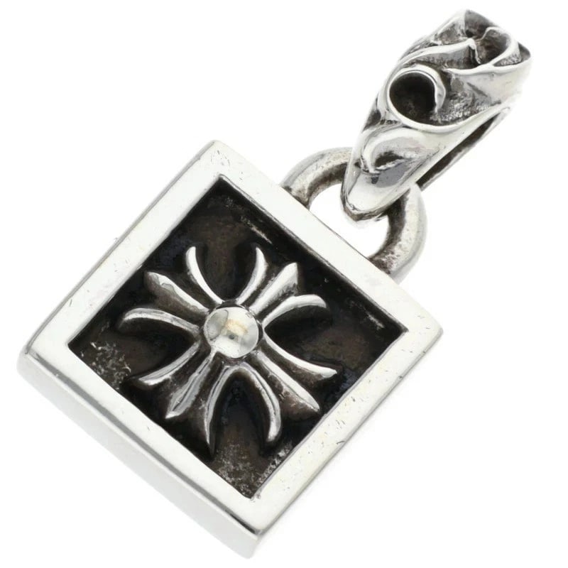 CHROME HEARTS CH PLUS SILVER NECKLACE (1 of 3)