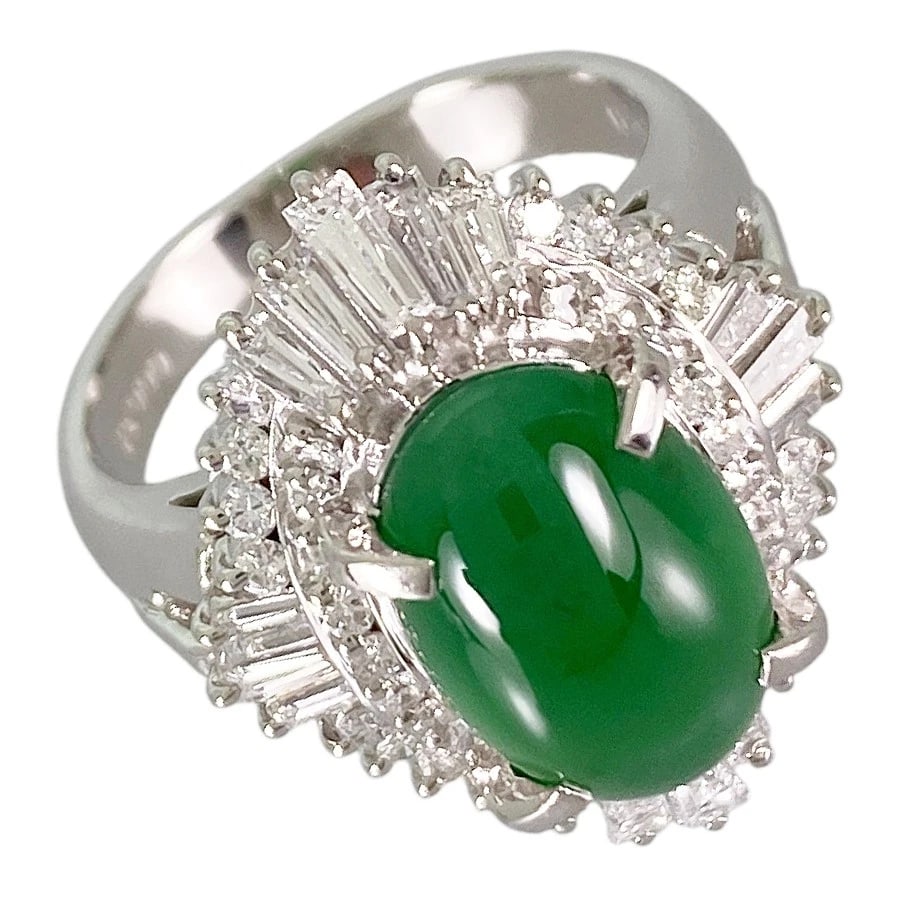 RING PLATINUM JADE - JADEITE DIAMOND: Ring Platinum Jade - Jadeite Diamond Brand: Unsigned Jewelry Type/Style: Ring Material: Platinum 900, Main Stone Secondary Stone Natural Color: Silver Size: 5.5 US Accessories: None Accessories
