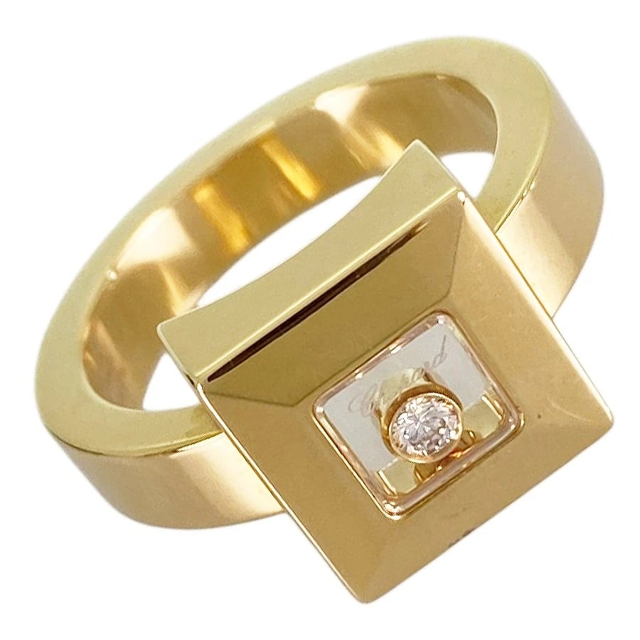 CHOPARD HAPPY DIAMOND YELLOW GOLD DIAMOND RING: Chopard Happy Diamond Yellow gold Diamond Ring Brand: Chopard Type/Style: Ring Material: 18K Yellow Gold, Main Stone Natural Color: Gold Size: 5.5 US Accessories: None Accessories Notice: